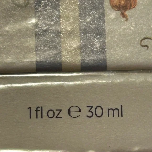 Nest Madagascar vanilla perfume oil 30ml/ 1.0 fl oz. New sealed - Picture 6 of 7